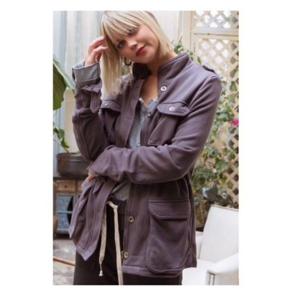 𝅺UTILITY Jacket in gray Stone Washed